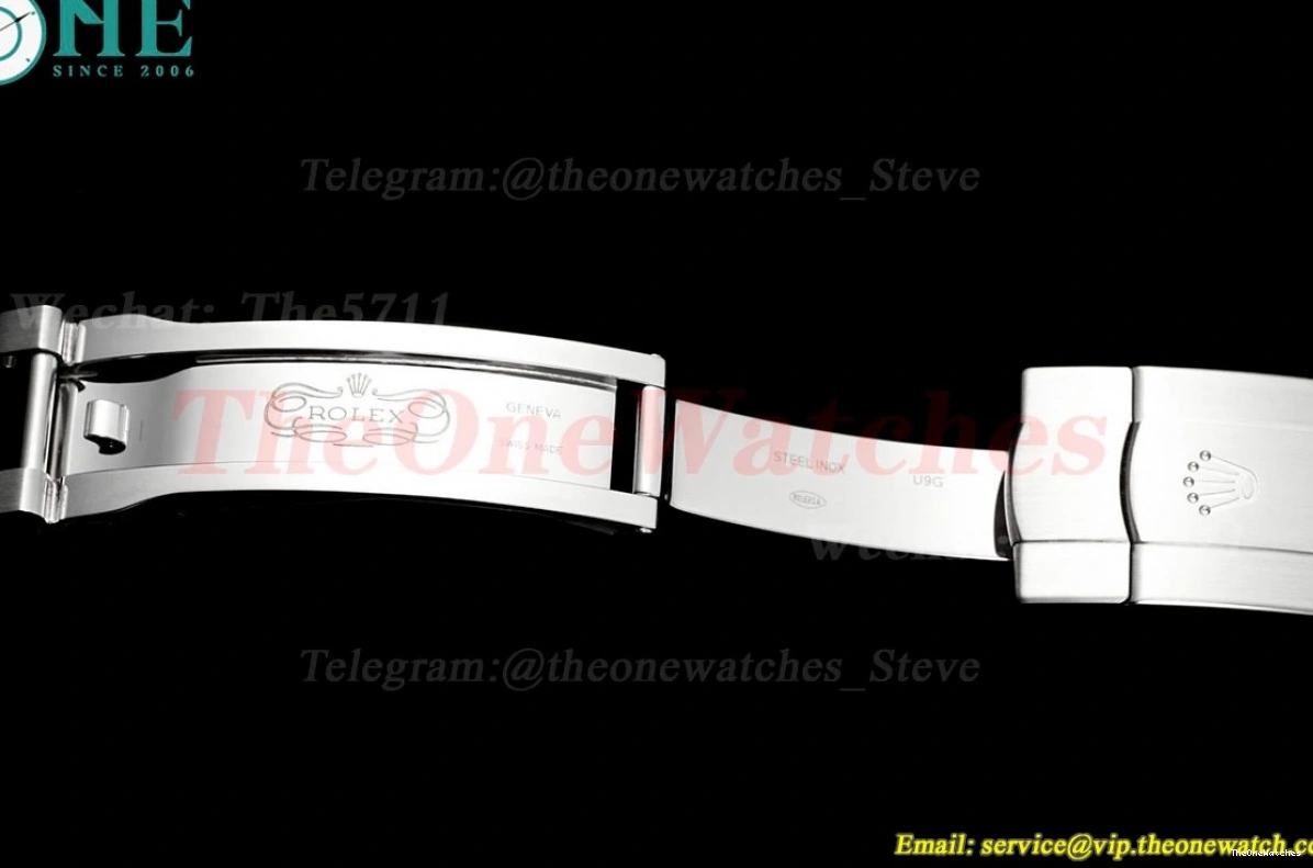 SS Oyster Clean 41mm Silver 124300 VR3230 SS Stk Perpetual 0510